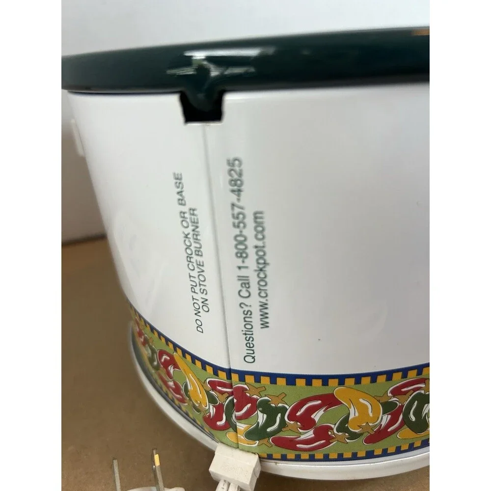 Rival Crock Pot 2 Qt Slow Cooker Model 3122 Chili Pepper Design Vtg 2003 W/Box